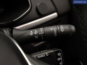 RENAULT ZOE R135 EV50 52kWh Iconic Hatchback 5dr Electric Auto (Rapid Charge