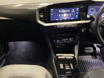 VAUXHALL MOKKA ELECTRIC 50kWh Ultimate SUV 5dr Electric Auto (136 ps)