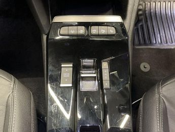 VAUXHALL MOKKA ELECTRIC 50kWh Ultimate SUV 5dr Electric Auto (136 ps)