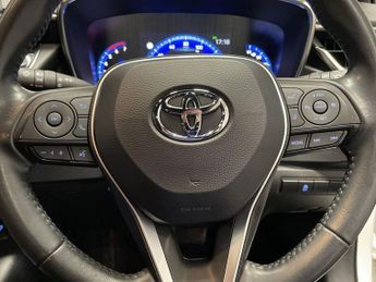 TOYOTA COROLLA 1.8 VVT-h Icon Hatchback 5dr Petrol Hybrid CVT Euro 6 (s/s) (140