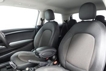 MINI HATCH 1.5 Cooper Classic Hatchback 3dr Petrol Steptronic Euro 6 (s/s) 