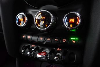 MINI HATCH 1.5 Cooper Classic Hatchback 3dr Petrol Steptronic Euro 6 (s/s) 