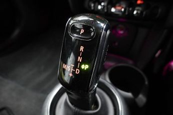 MINI HATCH 1.5 Cooper Classic Hatchback 3dr Petrol Steptronic Euro 6 (s/s) 