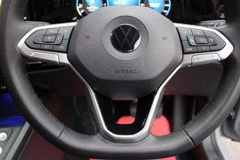 VOLKSWAGEN GOLF 1.5 TSI Style Hatchback 5dr Petrol Manual Euro 6 (s/s) (130 ps)