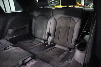AUDI Q7 3.0 TDI V6 S line SUV 5dr Diesel Tiptronic quattro Euro 6 (s/s) 
