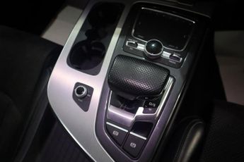 AUDI Q7 3.0 TDI V6 S line SUV 5dr Diesel Tiptronic quattro Euro 6 (s/s) 
