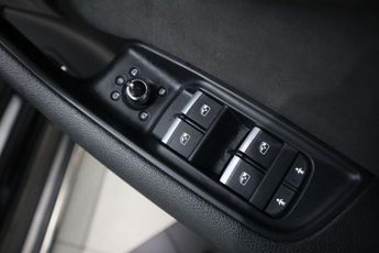 AUDI Q7 3.0 TDI V6 S line SUV 5dr Diesel Tiptronic quattro Euro 6 (s/s) 