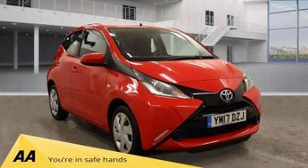 Toyota AYGO 1.0 VVT-i x-play Hatchback 5dr Petrol Manual Euro 6 (68 ps)