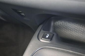 TOYOTA COROLLA 1.8 VVT-h Icon Tech Touring Sports CVT Euro 6 (s/s) 5dr