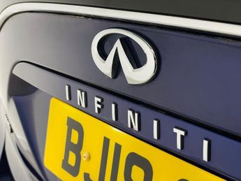 INFINITI QX30 2.2d Luxe Tech SUV 5dr Diesel DCT AWD Euro 6 (s/s) (170 ps)