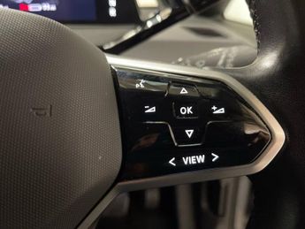 VOLKSWAGEN ID.3 Pro Performance 58kWh Life Hatchback 5dr Electric Auto (204 ps)