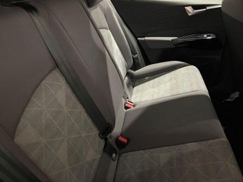 VOLKSWAGEN ID.3 Pro Performance 58kWh Life Hatchback 5dr Electric Auto (204 ps)