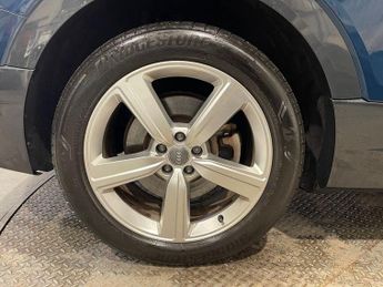 AUDI E-TRON 50 Technik SUV 5dr Electric Auto quattro 71.2kWh (313 ps)