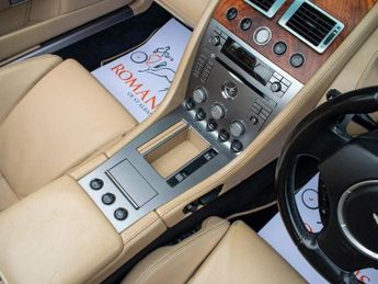 ASTON MARTIN DB9 5.9 Volante 2dr Petrol Seq (EU4) (394 g/km, 450 bhp)