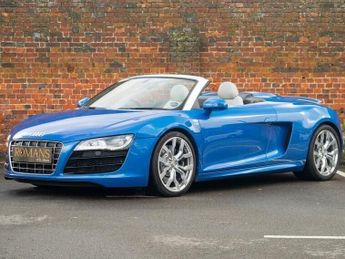 Audi R8 5.2 FSI V10 Spyder 2dr Petrol Manual quattro Euro 4 (525 ps) Man