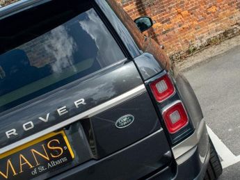 LAND ROVER RANGE ROVER 5.0 P525 V8 Fifty SUV 5dr Petrol Auto 4WD Euro 6 (s/s) (525 ps)