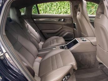 PORSCHE PANAMERA 4.0 V8 E-Hybrid 14kWh Turbo S Executive Saloon 5dr Petrol Plug-i