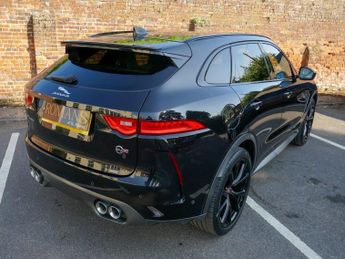 JAGUAR F-PACE 5.0 V8 SVR SUV 5dr Petrol Quickshift AWD Euro 6 (s/s) (550 ps)