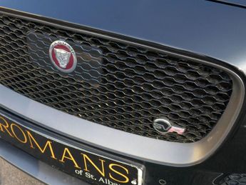 JAGUAR F-PACE 5.0 V8 SVR SUV 5dr Petrol Quickshift AWD Euro 6 (s/s) (550 ps)