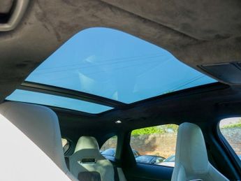 JAGUAR F-PACE 5.0 V8 SVR SUV 5dr Petrol Quickshift AWD Euro 6 (s/s) (550 ps)