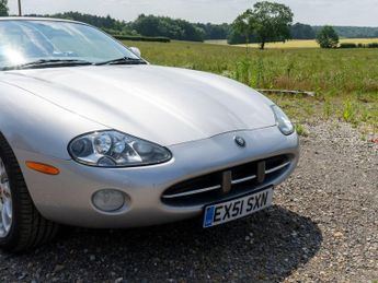 JAGUAR XK8 4.0 Convertible 2dr Petrol Automatic (284 g/km, 290 bhp)