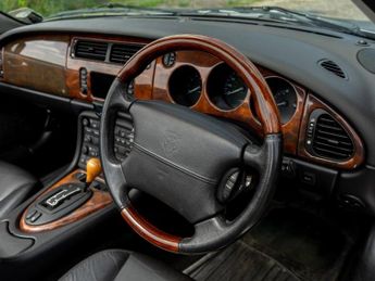 JAGUAR XK8 4.0 Convertible 2dr Petrol Automatic (284 g/km, 290 bhp)