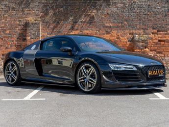 AUDI R8 5.2 FSI V10 Coupe 2dr Petrol S Tronic quattro Euro 5 (525 ps)