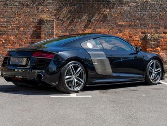 AUDI R8 5.2 FSI V10 Coupe 2dr Petrol S Tronic quattro Euro 5 (525 ps)