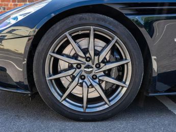 ASTON MARTIN DB11 5.2 V12 Coupe 2dr Petrol Auto Euro 6 (s/s) (608 ps)