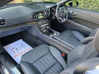 MERCEDES-BENZ SL 3.0 SL400 V6 AMG Line Convertible 2dr Petrol G-Tronic+ Euro 6 (s