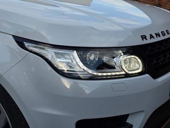 LAND ROVER RANGE ROVER SPORT 3.0 SD V6 HSE Dynamic SUV 5dr Diesel Auto 4WD Euro 6 (s/s) (306 