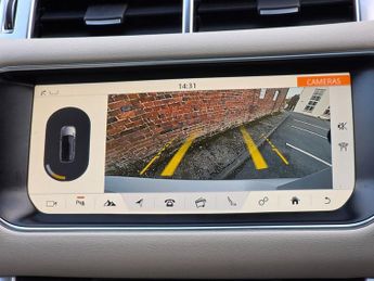 LAND ROVER RANGE ROVER SPORT 3.0 SD V6 HSE Dynamic SUV 5dr Diesel Auto 4WD Euro 6 (s/s) (306 