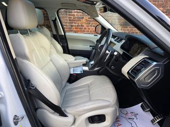 LAND ROVER RANGE ROVER SPORT 3.0 SD V6 HSE Dynamic SUV 5dr Diesel Auto 4WD Euro 6 (s/s) (306 