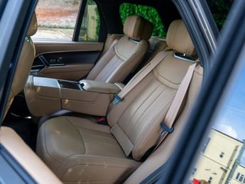 LAND ROVER RANGE ROVER 3.0 P400 MHEV Autobiography SUV 5dr Petrol Auto 4WD Euro 6 (s/s)
