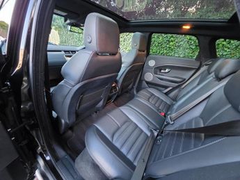 LAND ROVER RANGE ROVER EVOQUE 2.0 TD4 HSE Dynamic SUV 5dr Diesel Auto 4WD Euro 6 (s/s) (180 ps