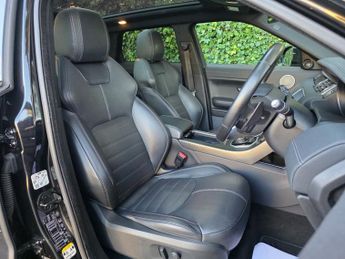 LAND ROVER RANGE ROVER EVOQUE 2.0 TD4 HSE Dynamic SUV 5dr Diesel Auto 4WD Euro 6 (s/s) (180 ps