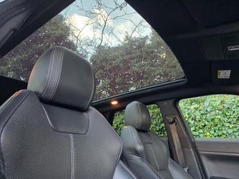 LAND ROVER RANGE ROVER EVOQUE 2.0 TD4 HSE Dynamic SUV 5dr Diesel Auto 4WD Euro 6 (s/s) (180 ps