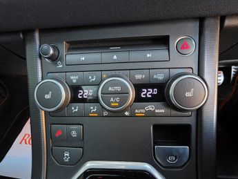 LAND ROVER RANGE ROVER EVOQUE 2.0 TD4 HSE Dynamic SUV 5dr Diesel Auto 4WD Euro 6 (s/s) (180 ps