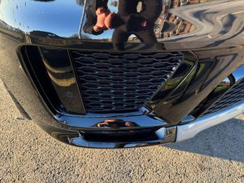 LAND ROVER RANGE ROVER SPORT 3.0 D250 MHEV HSE Silver SUV 5dr Diesel Auto 4WD Euro 6 (s/s) (2