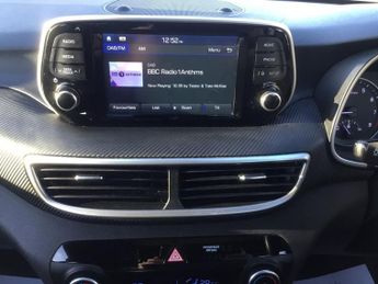 HYUNDAI TUCSON 1.6 GDi S Connect SUV 5dr Petrol Manual Euro 6 (s/s) (132 ps)
