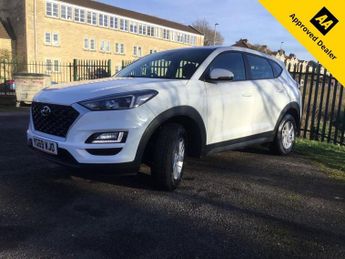 HYUNDAI TUCSON 1.6 GDi S Connect SUV 5dr Petrol Manual Euro 6 (s/s) (132 ps)