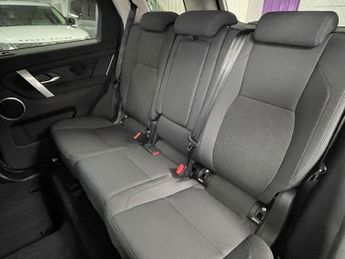LAND ROVER DISCOVERY SPORT 2.0 D150 SUV 5dr Diesel Manual Euro 6 (s/s) (150 ps)