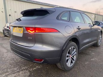 JAGUAR F-PACE 2.0 D180 R-Sport SUV 5dr Diesel Auto AWD Euro 6 (s/s) (180 ps)