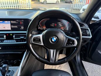 BMW 3 SERIES 2.0 318d MHT M Sport Saloon 4dr Diesel Hybrid Auto Euro 6 (s/s) 