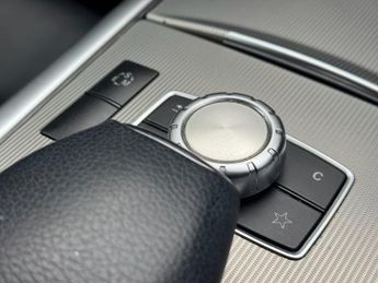 MERCEDES-BENZ E-CLASS 2.1 E250 CDI AMG Sport Saloon 4dr Diesel G-Tronic+ Euro 5 (s/s) 