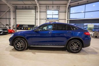 MERCEDES-BENZ GLC 2.1 GLC250d AMG Line (Premium Plus) Coupe 5dr Diesel G-Tronic 4M