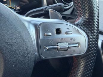 MERCEDES-BENZ A-CLASS 2.0 A35 AMG Hatchback 5dr Petrol SpdS DCT 4MATIC Euro 6 (s/s) (3