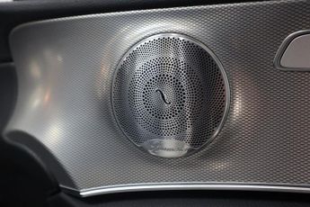 MERCEDES-BENZ E-CLASS 2.0 E220d AMG Line (Premium Plus) Estate 5dr Diesel G-Tronic+ Eu