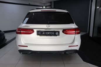 MERCEDES-BENZ E-CLASS 2.0 E220d AMG Line (Premium Plus) Estate 5dr Diesel G-Tronic+ Eu