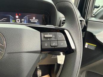 CITROEN E-BERLINGO 52kWh PLUS XL MPV 5dr Electric Auto (7.4kW Charger) (136 ps)